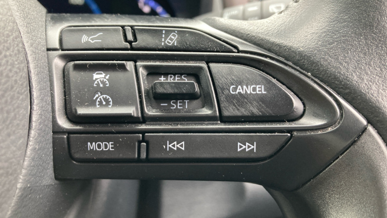 Toyota Yaris Cross 1.5 Hybrid Excel 5dr CVT Hybrid Estate